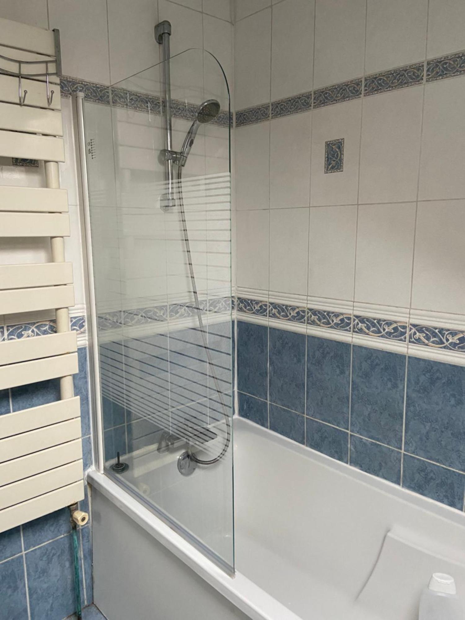 Maison Au Calme A L'Oree Du Bois. Acces A13-A14 Orgeval (Yvelines) Exterior foto